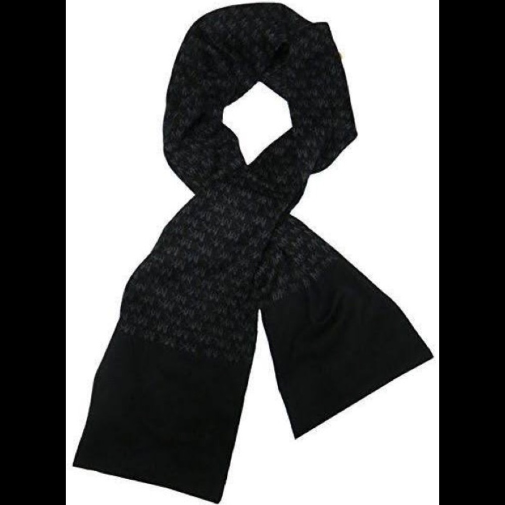 Michael Kors Men’s Reversible Black & Gray Scarf